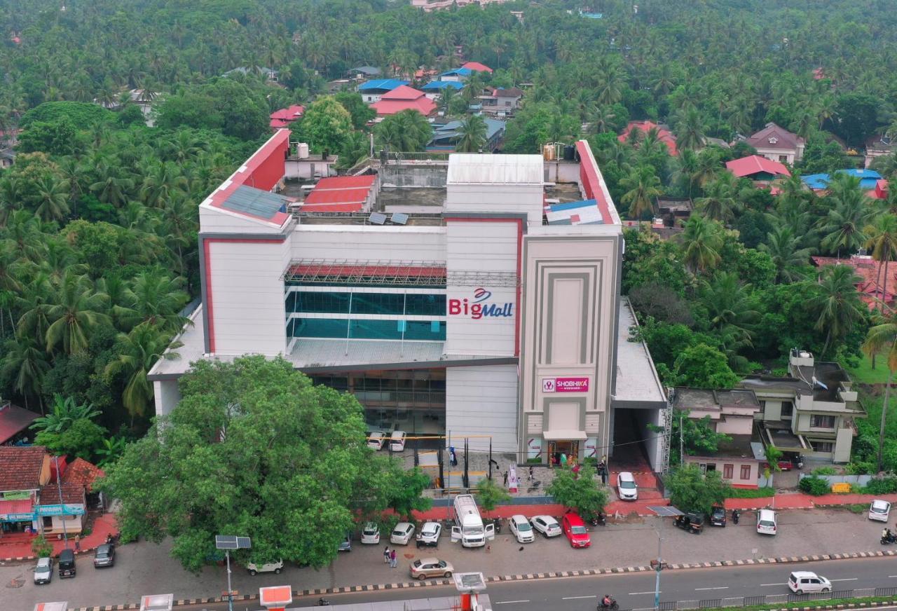 Bigmall Residency Hotel Kannangad Екстериор снимка