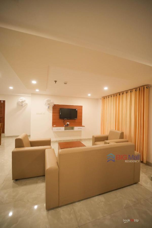 Bigmall Residency Hotel Kannangad Екстериор снимка