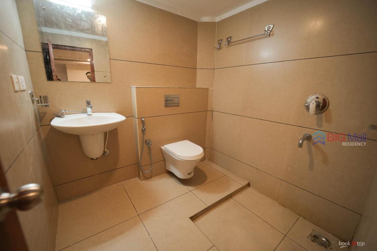 Bigmall Residency Hotel Kannangad Екстериор снимка